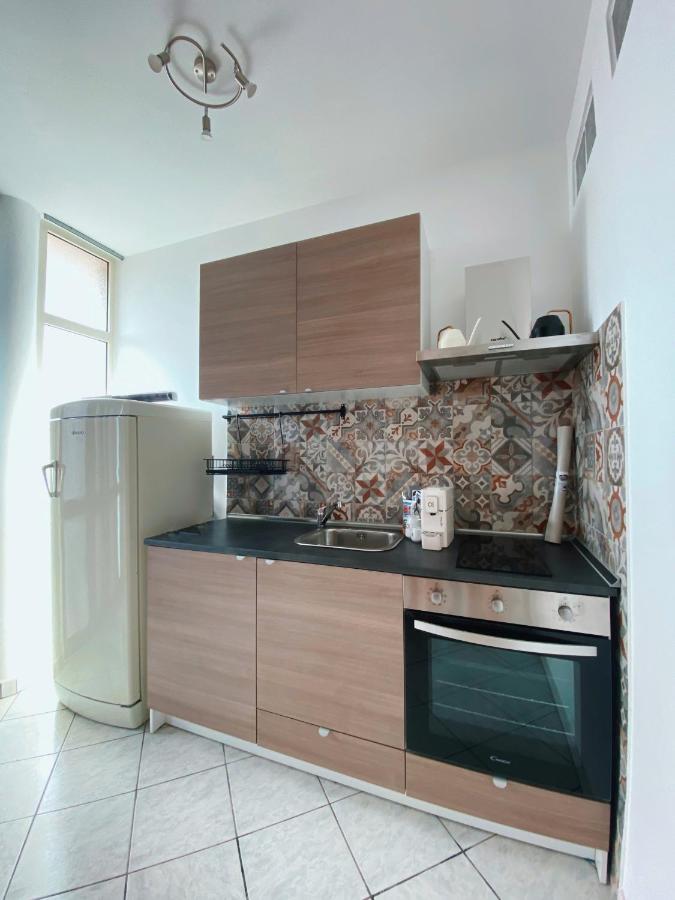 Terrazza Delle Rose Apartment Nettuno Ngoại thất bức ảnh